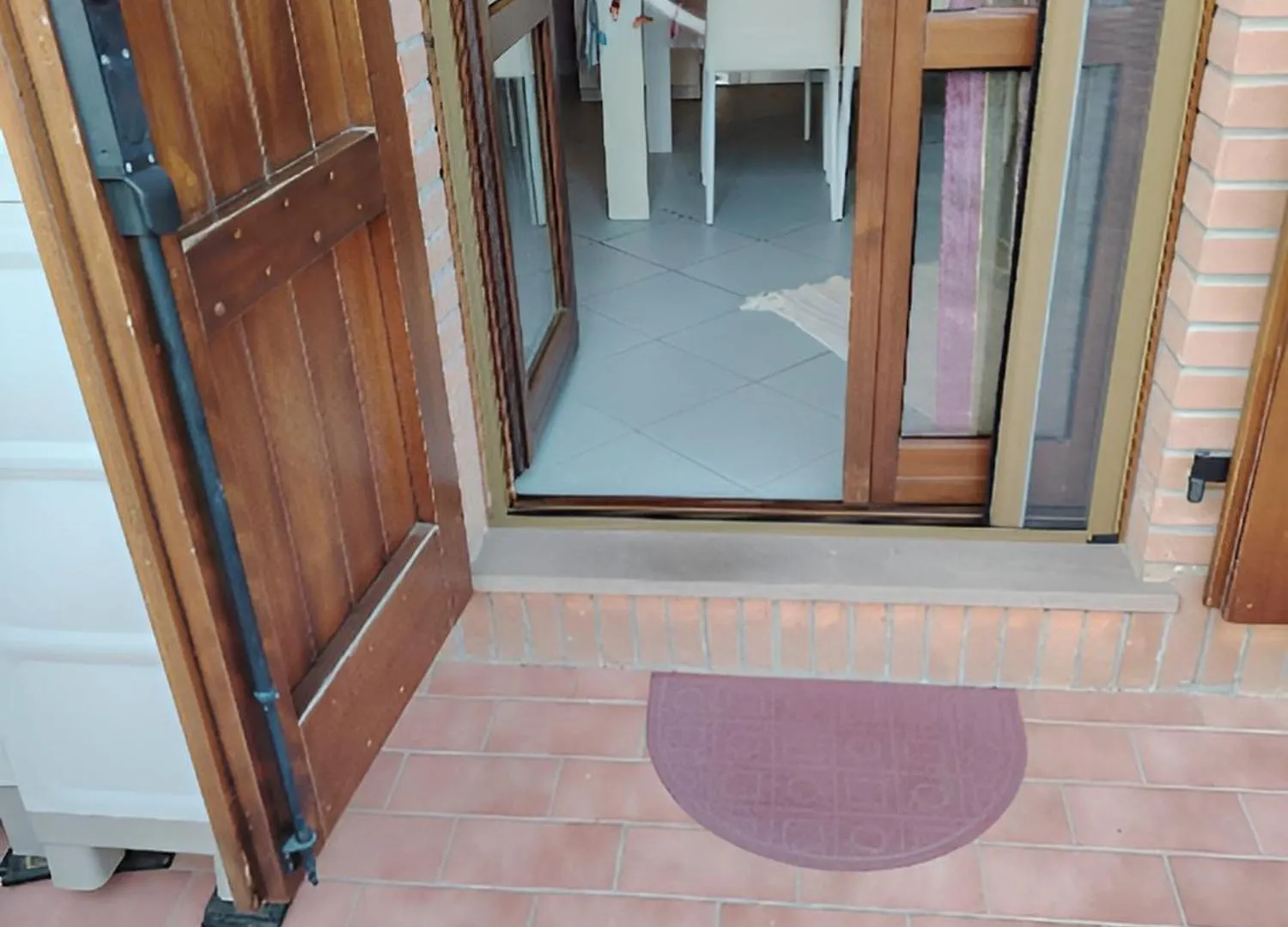 Sandra House - Certaldo 0*,  Italy
