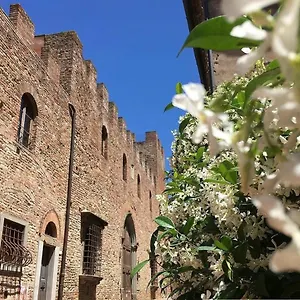 Apartment Palazzo Stiozzi Ridolfi, Certaldo
